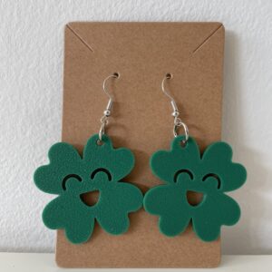 🍀 Lucky Charm – Klavertjevier oorbellen